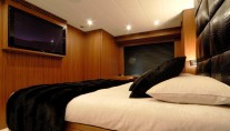 Motor yacht RG 512 -  Master Cabin TV